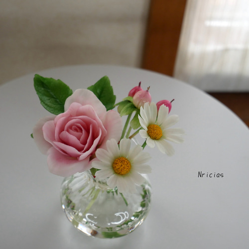 専用 大輪のヒマワリ 、一重の薔薇 、さくらんぼの盆栽 クレイフラワー 専用 大輪のヒマワリ 、一重の薔薇 、さくらんぼの盆栽 クレイ