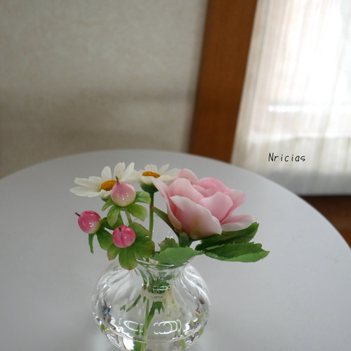 専用 大輪のヒマワリ 、一重の薔薇 、さくらんぼの盆栽 クレイフラワー 2025年開花終了】送料無料でお届け 盆栽 実をたのしめる