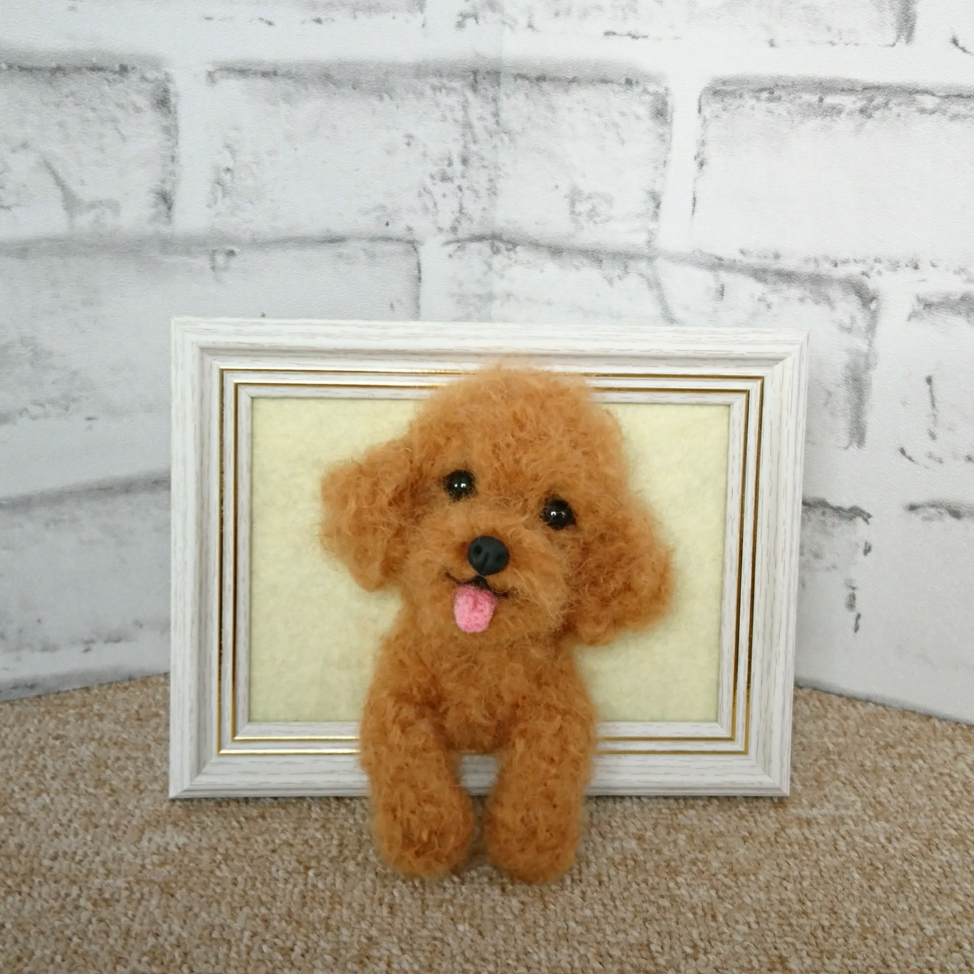 羊毛フェルト トイプードル〈ダークレッド〉☆ フレーム入り 羊毛