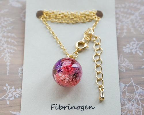 箱付き未使用品】レナード ビジュドライフラワーボトルネックレス