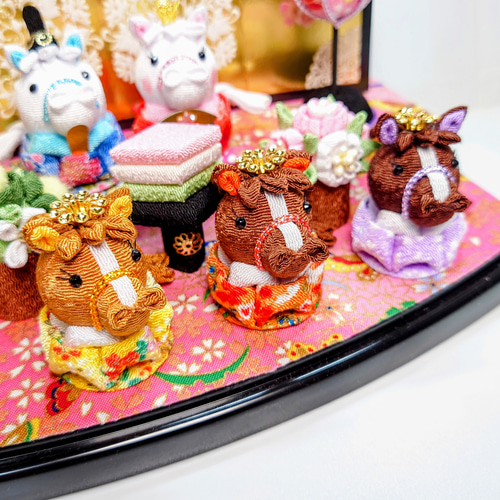 馬・午年】【ひな人形】お馬さんのひな人形、三人官女、羽子板【つまみ