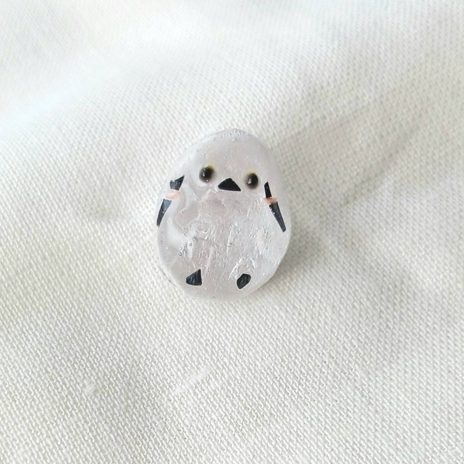 シマエナガ ピンバッジ ブローチ変更可 海洋プラスチック アップ