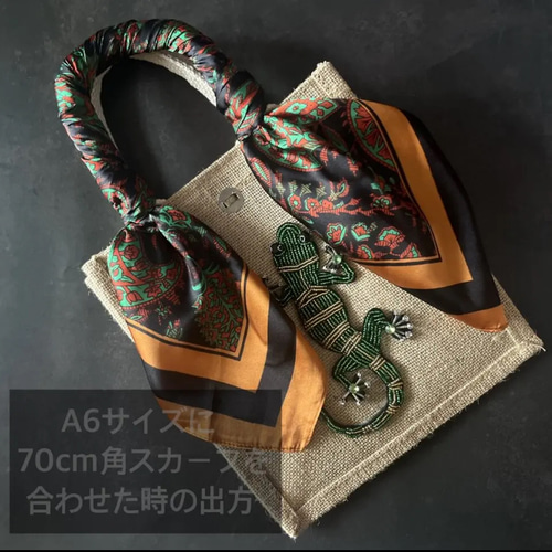 イニシャルオーダー可能❤️ビーズイニシャル刺繍とツイリー イニシャルオーダー可能❤️ビーズイニシャル刺繍とツイリー