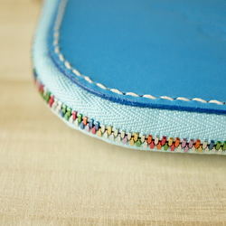 【在庫限り品】【春財布】虹色ファスナー 青空ブルーのシンプル・ウォレット　 3枚目の画像