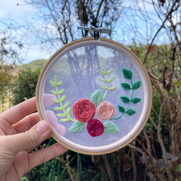 HOOP バラのチュール刺繍枠 ファブリックパネル タペストリー・壁掛け