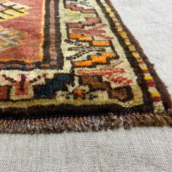 手織りトルコ絨毯 71x48cm ヴィンテージラグ 2枚目の画像