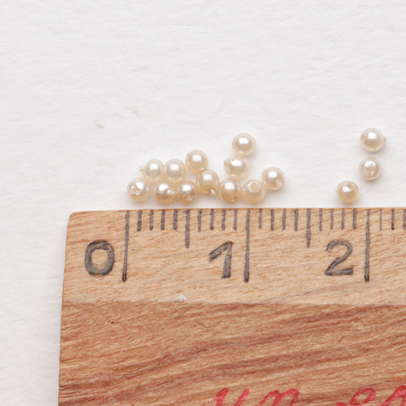 スペインヴィンテージ マイクロパール 1.5mm 3000個 12本1束 B105224_015_T 
