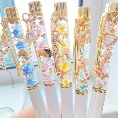 お名前入り可能‪✿ギフトに...ハーバリウムボールペン～替え芯1本付き‬ 