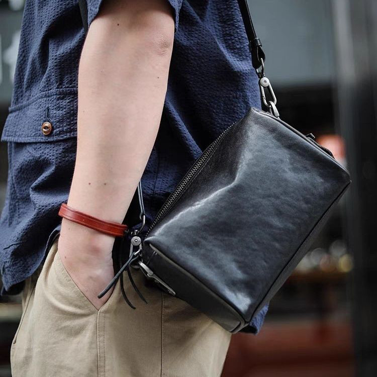 ※植鞣しのぎ優れたソフトな※牛革ショルダーバッグ※軽量スモールバッグ※送料無料