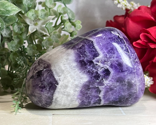 癒しの力✨ レインボー シェブロンアメジスト ケープ 原石 タンブル