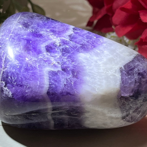 癒しの力✨ レインボー シェブロンアメジスト ケープ 原石 タンブル