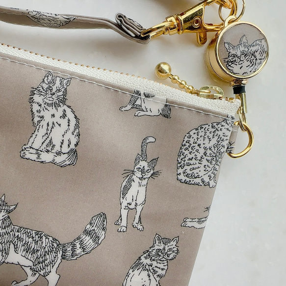 ラスト1点☆リバティC&S「ミャオウ」（ソイラテ）パスケース＆リールストラップ☆ラミネート☆PVC☆12㎝ファスナー 9枚目の画像