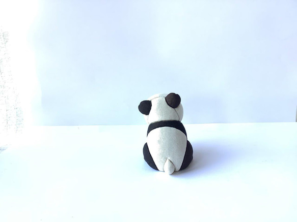 伝統織物のトップブランド塩沢織木目込み人形 　パンダＢ熊猫 4枚目の画像