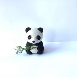 伝統織物のトップブランド塩沢織木目込み人形 　パンダD熊猫 2枚目の画像