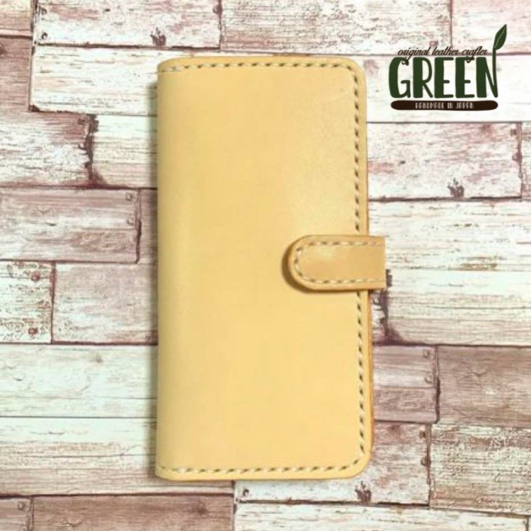 2枚ポケット付き ヌメ革　ナチュラル　iPhoneケース　スマホケース　本革　手帳型　経年変化　ベルト付き