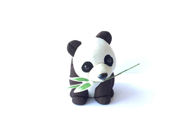 伝統織物のトップブランド塩沢織木目込み人形 　　パンダの親子（A・Ｂ）熊猫親子 2枚目の画像