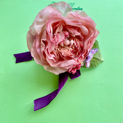 布花Grand corsage rose avec ruban 2枚目の画像