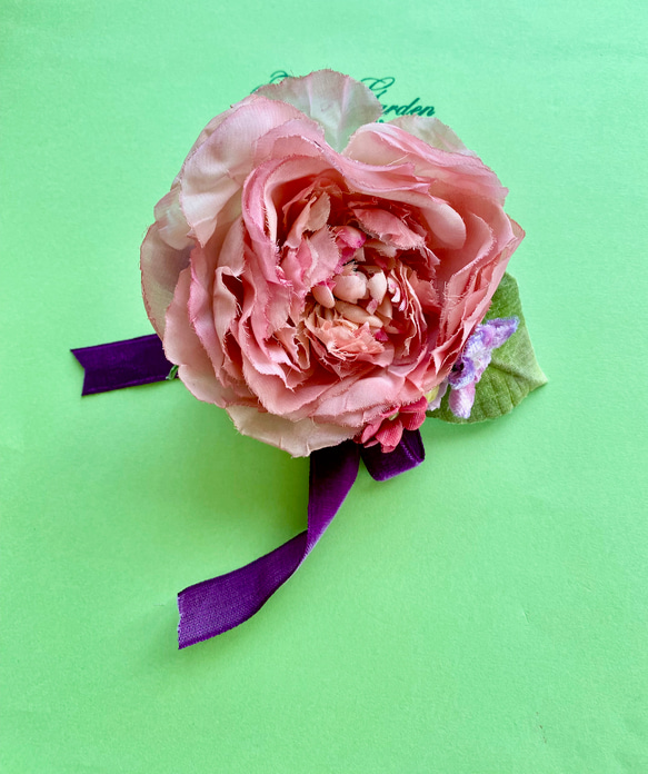 布花Grand corsage rose avec ruban 2枚目の画像