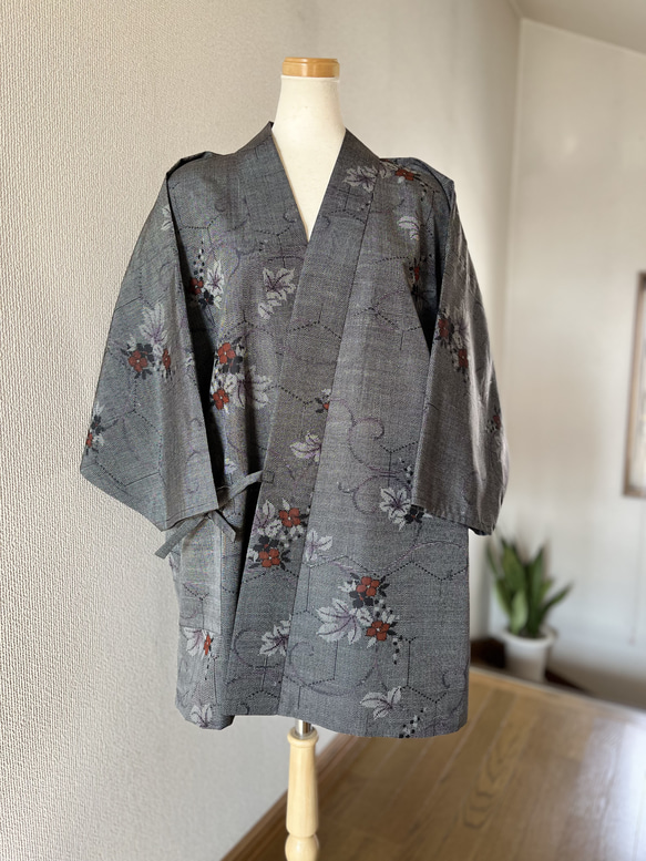 白大島紬 作務衣（上衣）着物リメイク 菊模様 現品のみ 和の