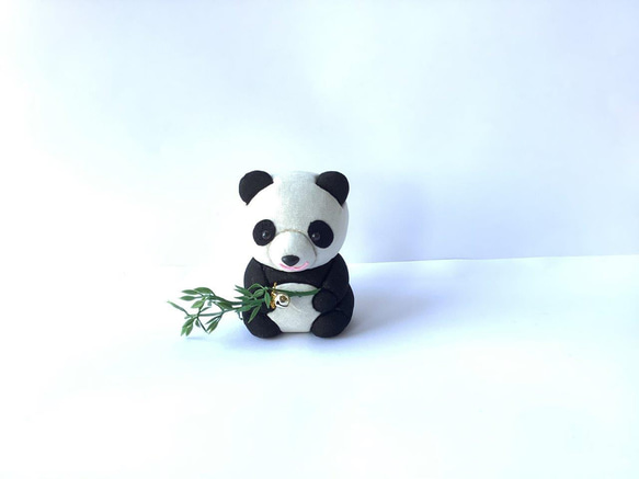 伝統織物のトップブランド塩沢織木目込み人形 　パンダの兄弟（Ｂ・Ｄ）熊猫兄弟 3枚目の画像