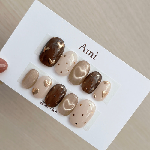 ネイルチップ オーダー ベージュ ブラウン リボン マグネット ハート ネイルチップ マグネット ベージュ ピンク ゴールド リボン｜Yahoo