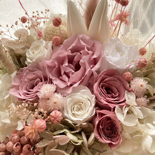 希少なチューリップのプリザーブドフラワーくすみピンク系パステルかご