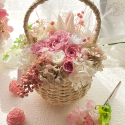 希少なチューリップのプリザーブドフラワーくすみピンク系パステルかご