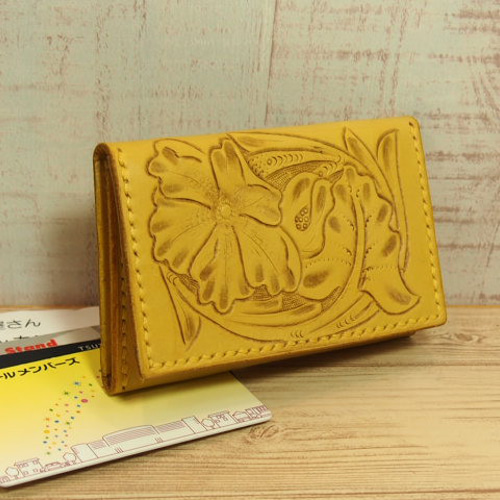 革カービング「名刺カード入れ：黄」 名刺入れ・カードケース