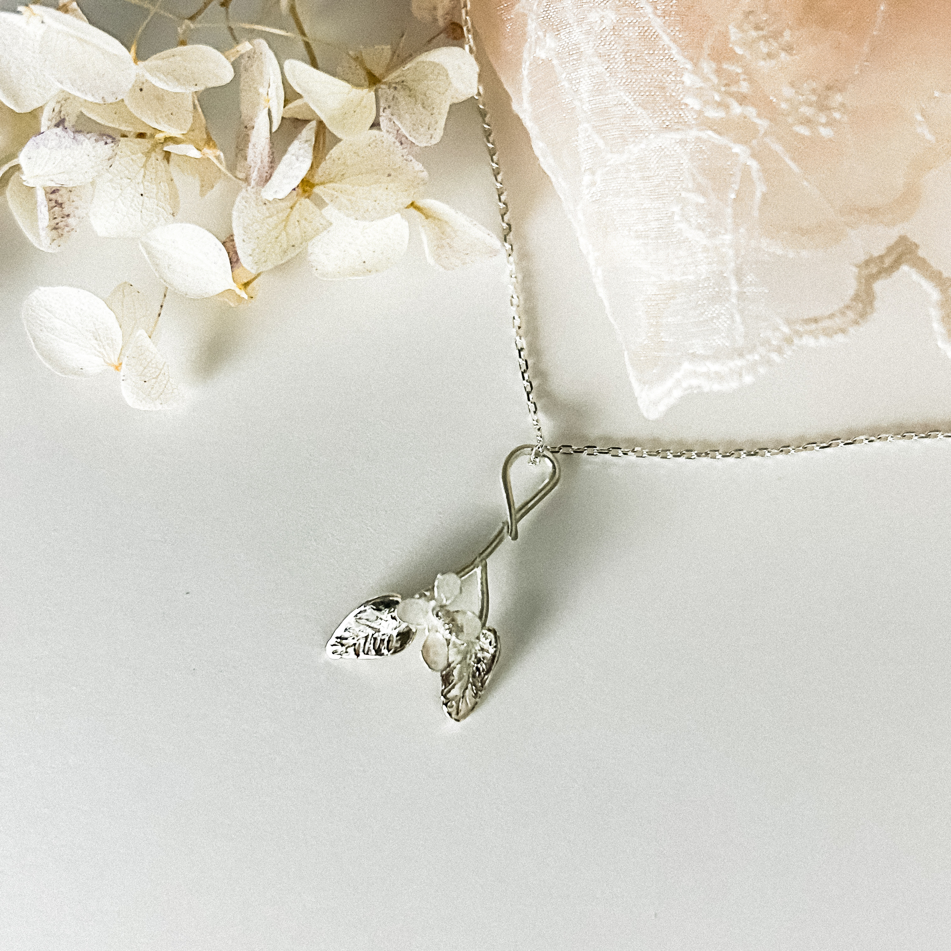 silverペンダント 和ハーブシリーズ ドクダミネックレス