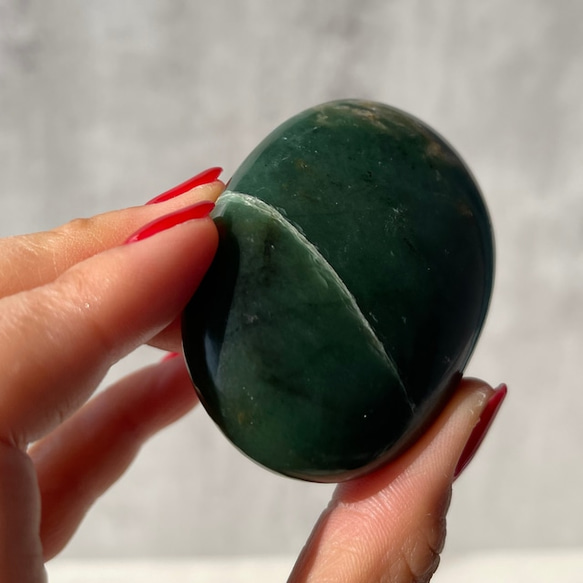 Green aventurine quartz【インド産 グリーンアベンチュリン】ジェイド パームストーン 砂金水晶 10枚目の画像