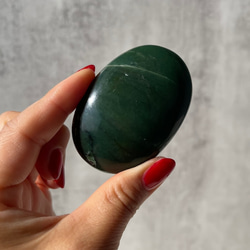 Green aventurine quartz【インド産 グリーンアベンチュリン】ジェイド パームストーン 砂金水晶 6枚目の画像