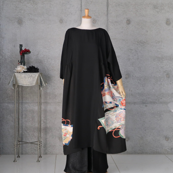 黒留チュニックワンピース   フリーサイズ  　着物リメイク　kimono 1枚目の画像