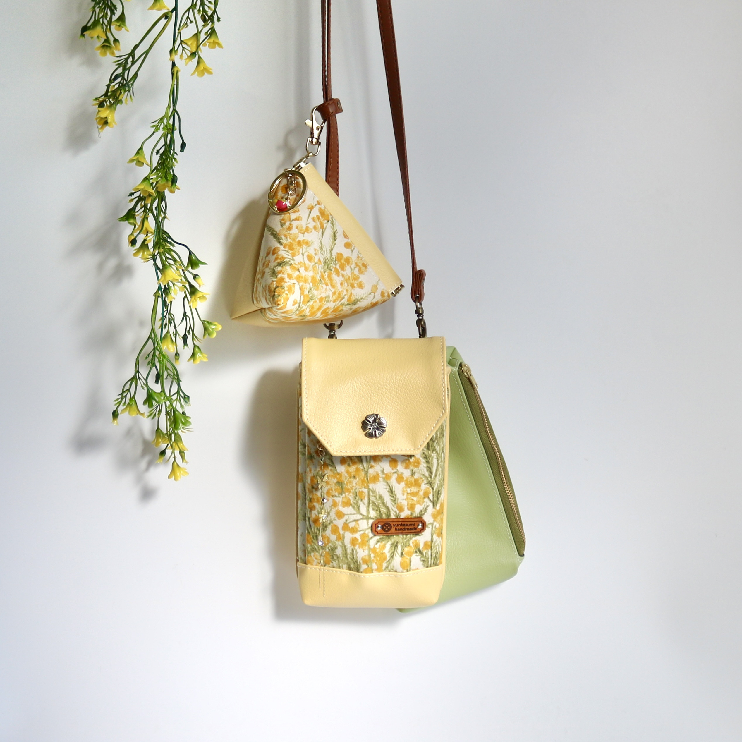 取り外せるスマホポシェット　3点セット　ミモザ