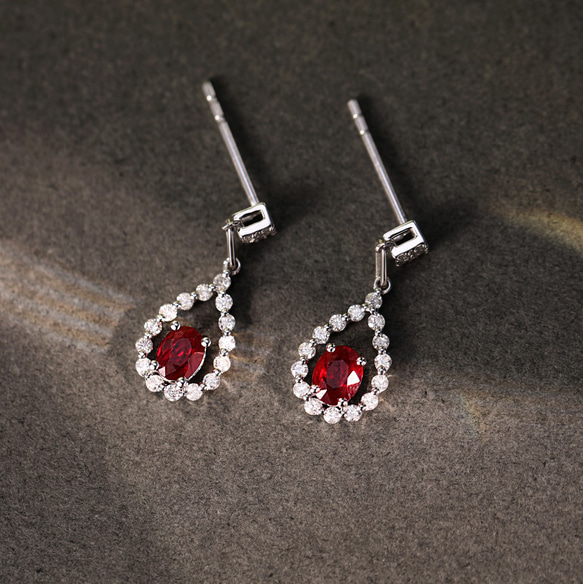 【大注目】 天然ダイヤモンド付きルビーピアスk18 ピアス（スタッド・一粒 アクセサリー
