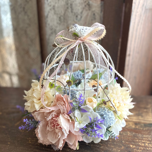 新作☆鳥カゴのSpringアレンジ☆ アートフラワー aki 通販