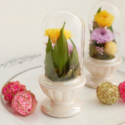 「ミニ仏花」小菊のプリザーブドフラワーのガラスドーム～パープルイエロー＜受注制作＞ 4枚目の画像