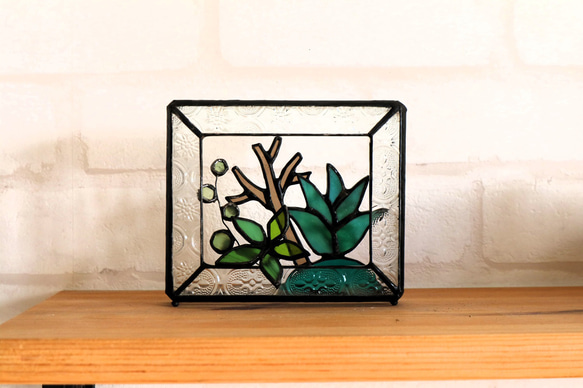 ガラスの植物・額縁仕立て 3枚目の画像