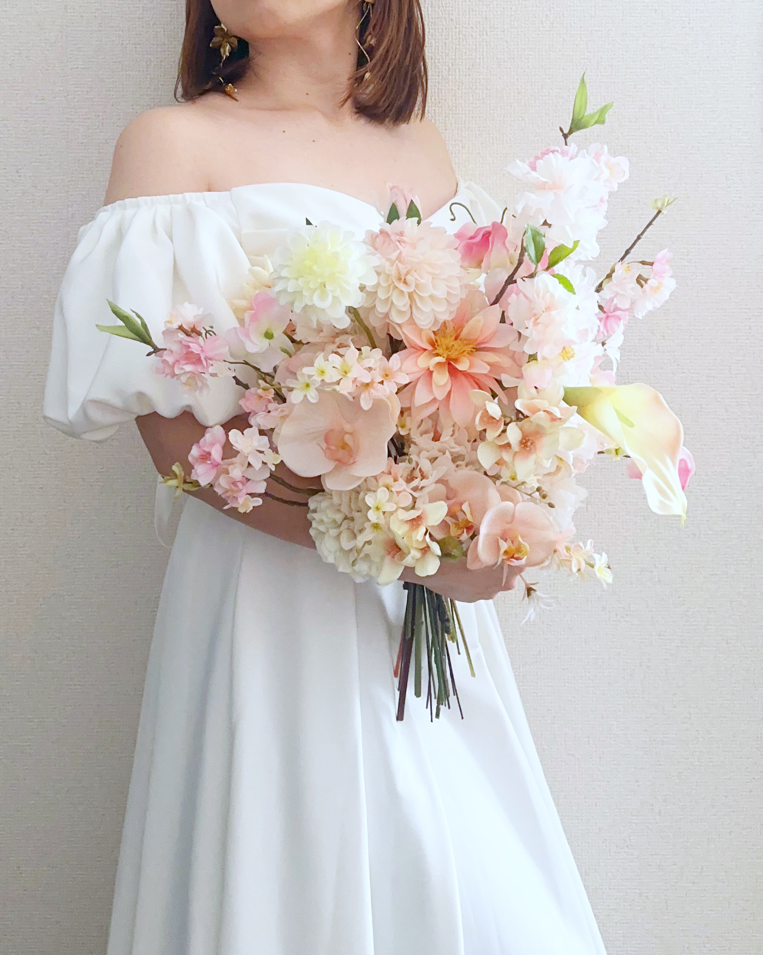 アーティシャルフラワーブーケ♡春ウエディング♡前撮り 歩こ アーティシャルフラワーブーケ♡春ウエディング♡前撮り 歩こ