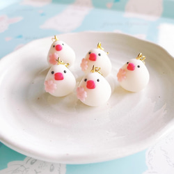 もち白文鳥の和菓子チャーム フェイクスイーツ 樹脂粘土 練り切り