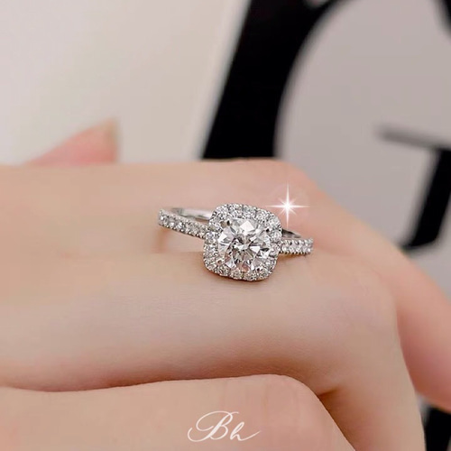 モアッサナイト Dカラー スクエア ヘイローリング 0.5ct/1ct/2ct