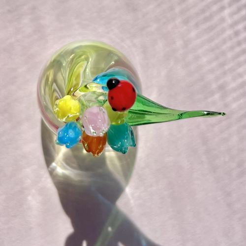 ガラスの虹色ちび花瓶♪ 一輪挿し・花瓶・花器 marucco 通販