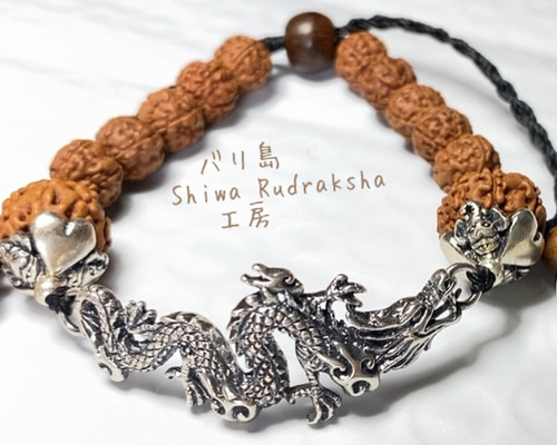 ガネーシャ　ラクシュミ⑤ インド　オールドシルバー　チャーム　神様 ガネーシャラクシュミ⑤ インドオールドシルバーチャーム神様