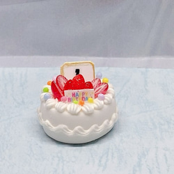 【ナンバーが入れられる】バースデーケーキ　NO.1　ミニチュアケーキ 2枚目の画像