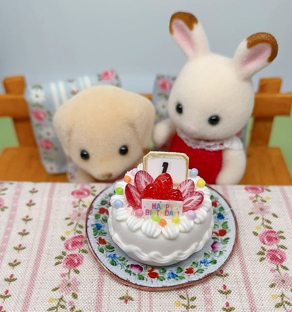 【ナンバーが入れられる】バースデーケーキ　NO.1　ミニチュアケーキ 8枚目の画像