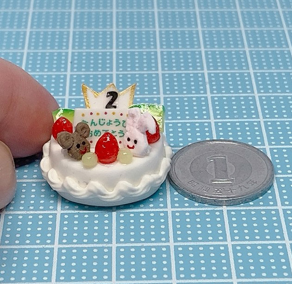 【ナンバーが入れられる】バースデーケーキ　NO.2　ミニチュアケーキ 7枚目の画像