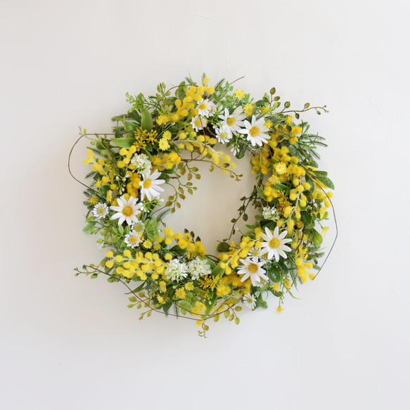 春の花mimosaと小花のリース