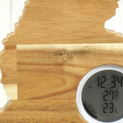 デジタル温・湿度計（時計付）仔猫（座り姿側面２）【木製（アカシア集成材）】（置き・掛け兼用） 5枚目の画像