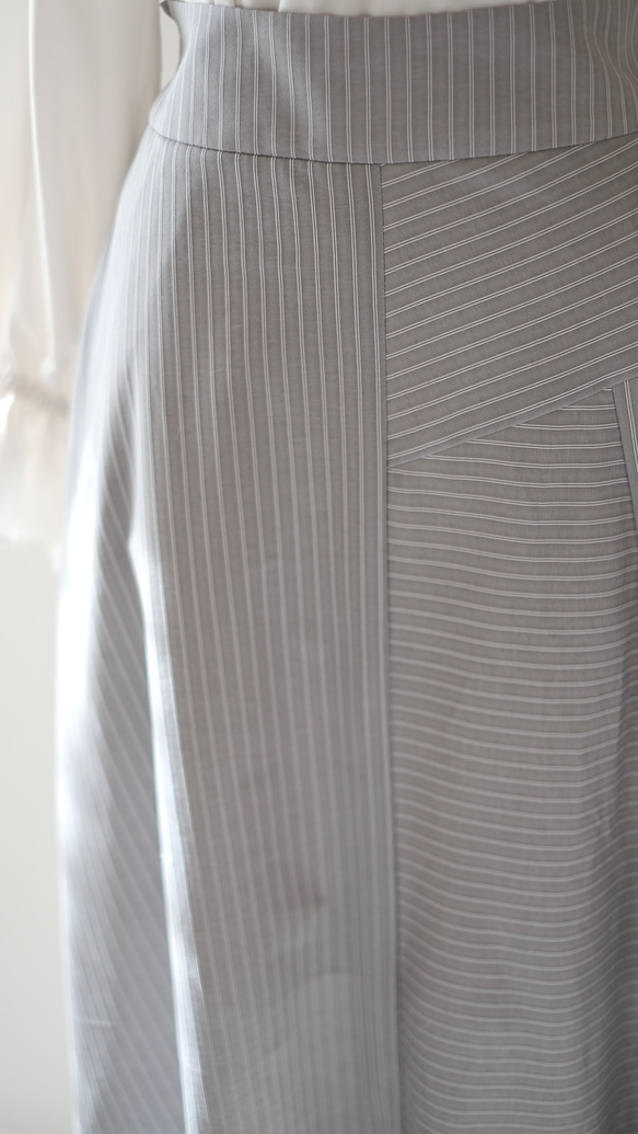 【SET UP】スモッキングシャツ＆アシンメトリースカート / light gray 12枚目の画像