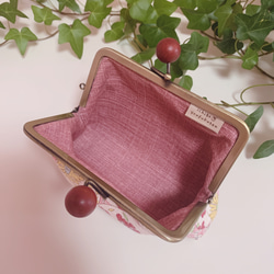 レトロ風可愛い苺柄ほっこりがま口財布 2枚目の画像