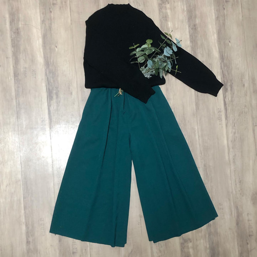 ウールライク＊グリーン＊上品お洒落なガウチョパンツ キュロット